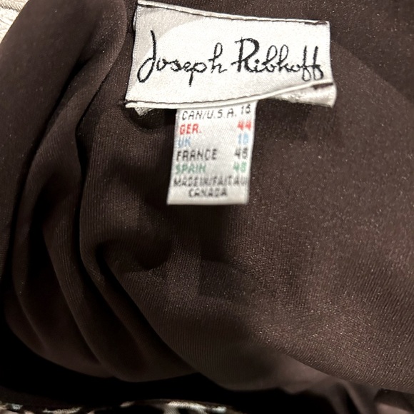 Joseph Ribkoff - Animal Print Top. Size 14 - Picture 3 of 4